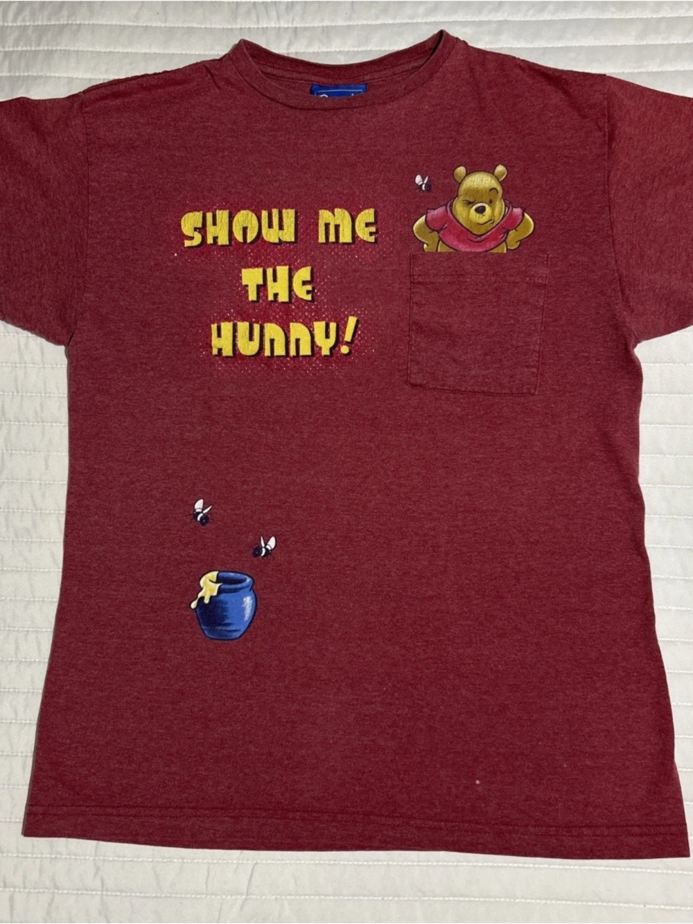Vintage Winnie the Pooh Graphic T-shirt Honey Pot Bees Show Me The Hunny -Small